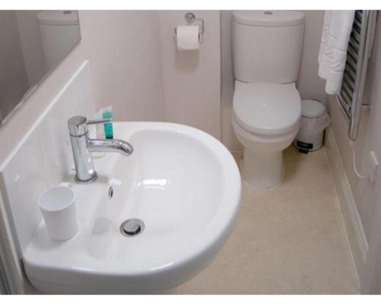 The Osney Arms Guest House Oxford Room photo